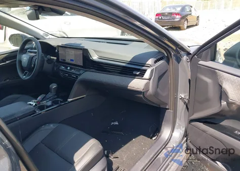 2025 Toyota Camry Xle from USA, damaged, VIN 4T1DBADK2SU509561